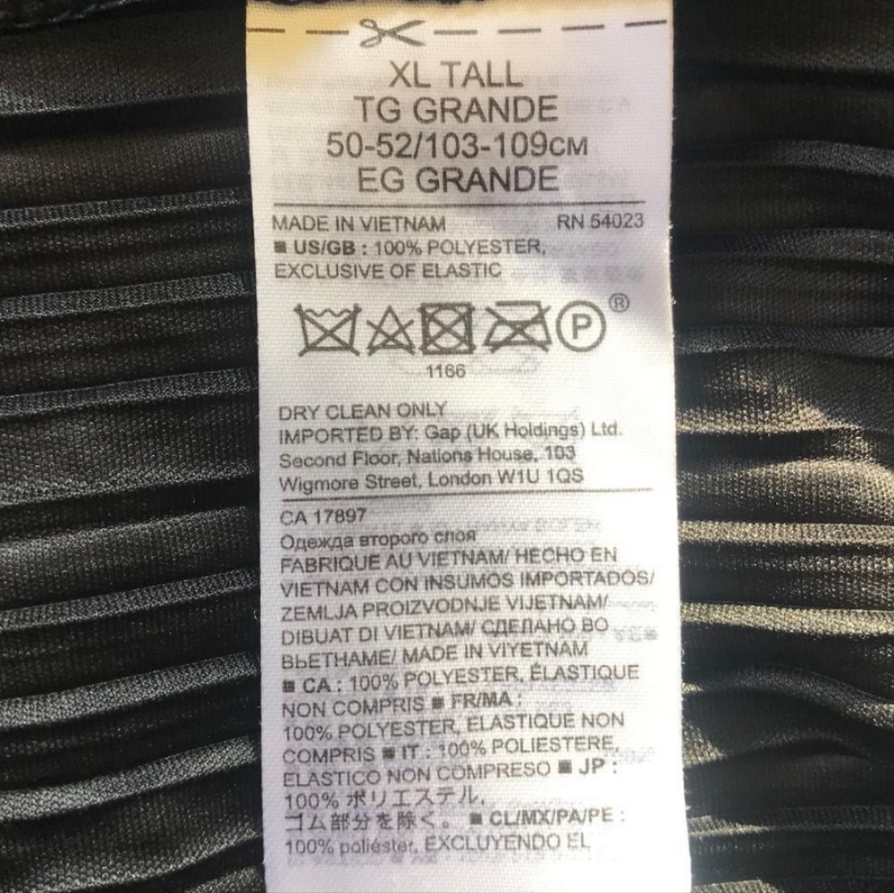 Banana Republic Black Pleated Maxi Dress - Picture 8 of 8